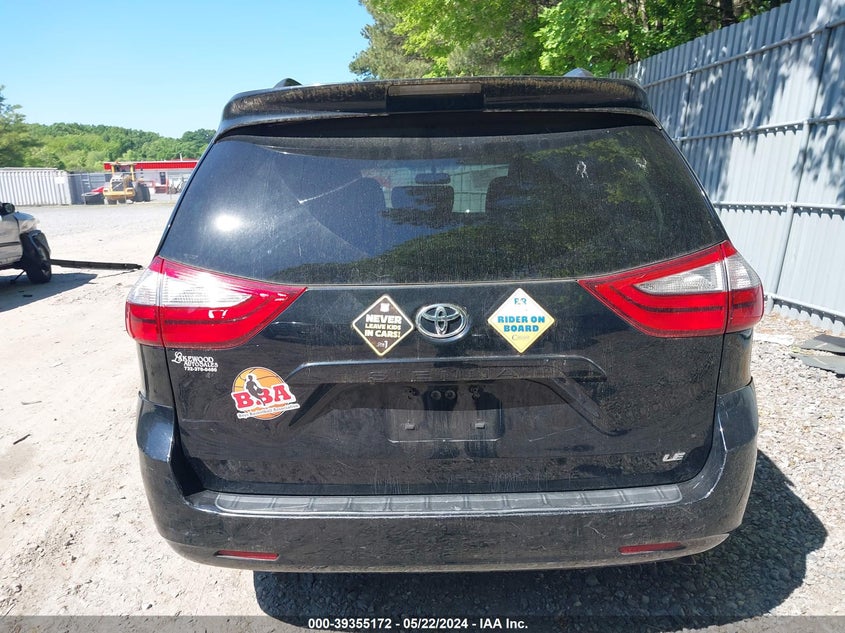 2017 Toyota Sienna Le 8 Passenger VIN: 5TDKZ3DC3HS786793 Lot: 39355172