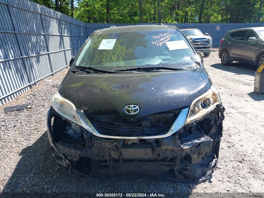 2017 Toyota Sienna Le 8 Passenger VIN: 5TDKZ3DC3HS786793 Lot: 39355172