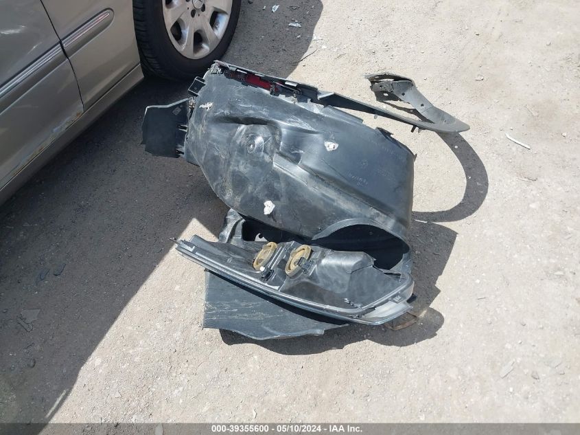 2016 Ford Escape Titanium VIN: 1FMCU9J97GUB27989 Lot: 39355600