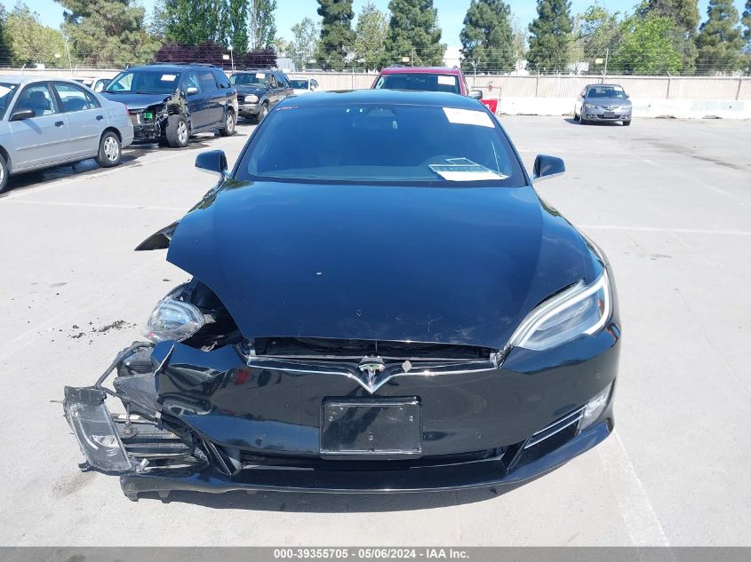 2018 Tesla Model S 100D/75D/P100D VIN: 5YJSA1E24JF281678 Lot: 39355705