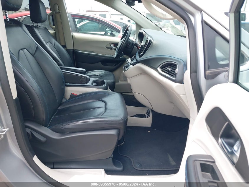 2021 CHRYSLER PACIFICA TOURING L - 2C4RC1BG5MR511777