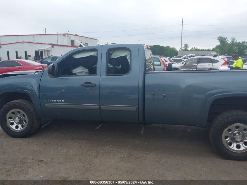 2013 Chevrolet Silverado 1500 Lt VIN: 1GCRKSE01DZ210288 Lot: 39356307