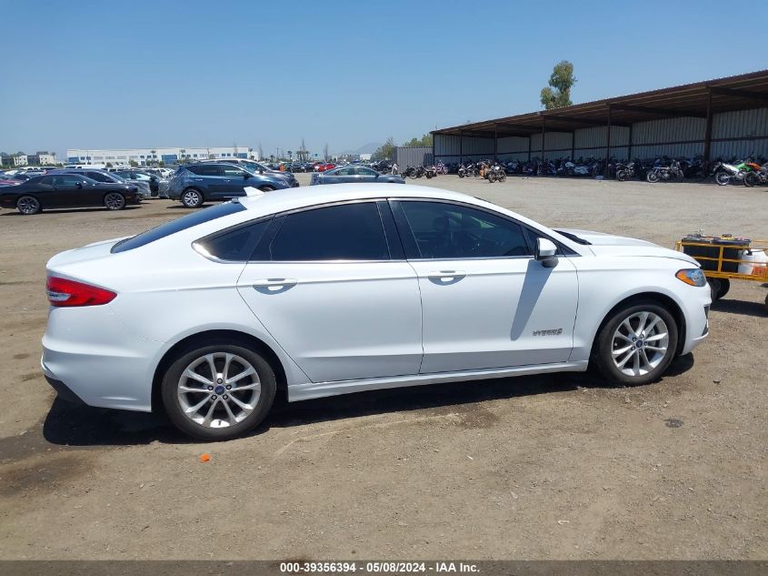 2019 Ford Fusion Hybrid Se VIN: 3FA6P0LU1KR201368 Lot: 39356394