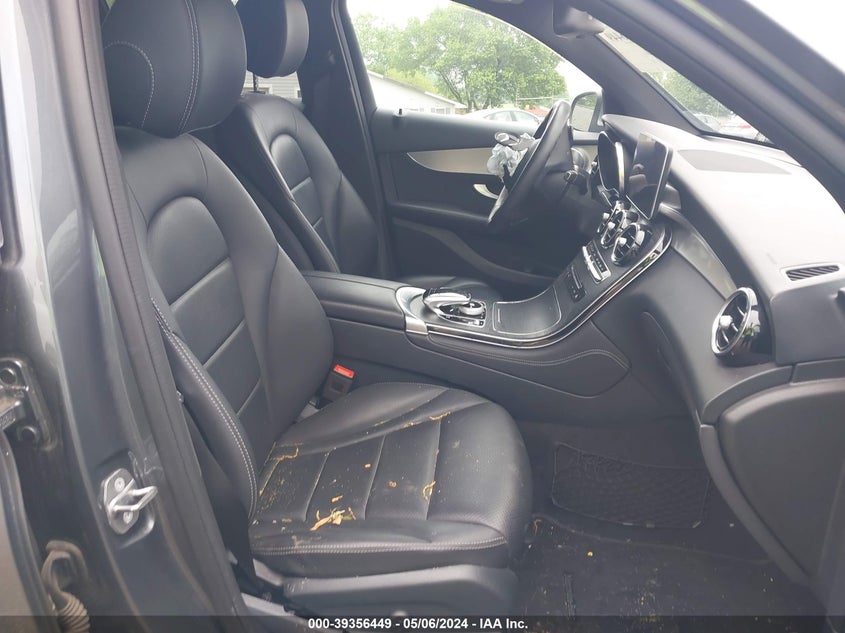 VIN WDC0G4KB4KV162876 2019 MERCEDES-BENZ GLC 300 4MATIC