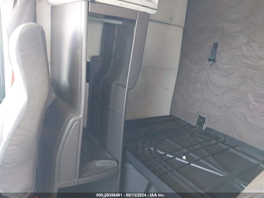 2015 Volvo Vn Vnl VIN: 4V4NC9EH7FN190234 Lot: 39356461