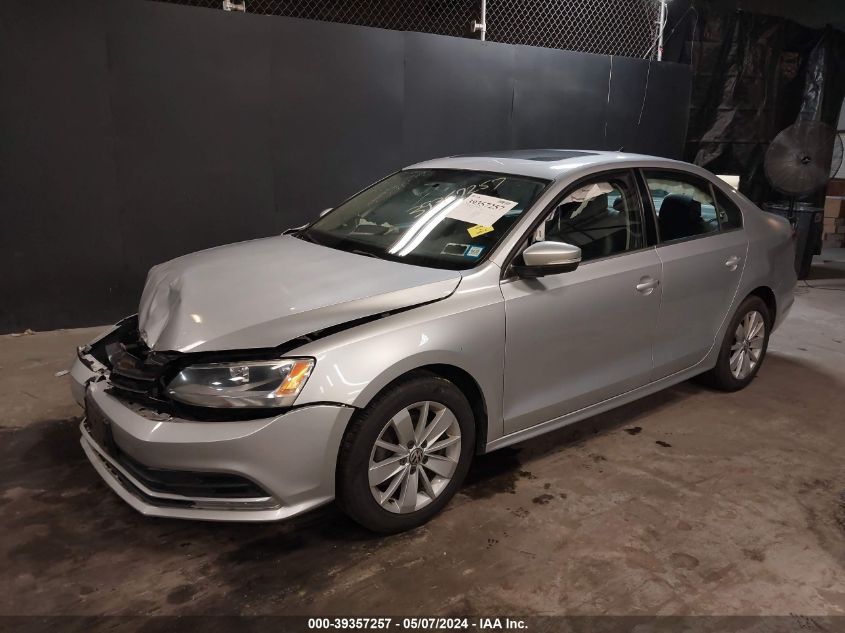 2015 Volkswagen Jetta 2.0L Tdi Se VIN: 3VWLA7AJ8FM233220 Lot: 39357257