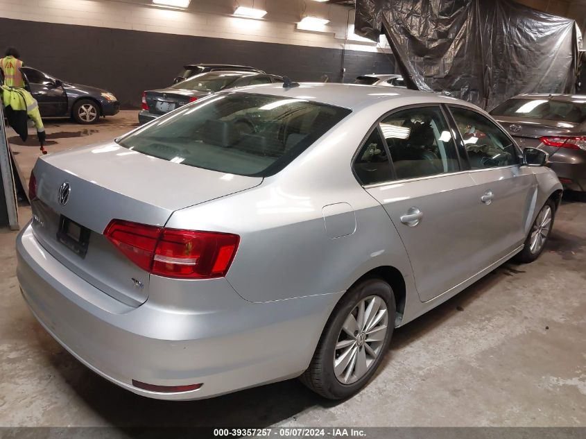 2015 Volkswagen Jetta 2.0L Tdi Se VIN: 3VWLA7AJ8FM233220 Lot: 39357257