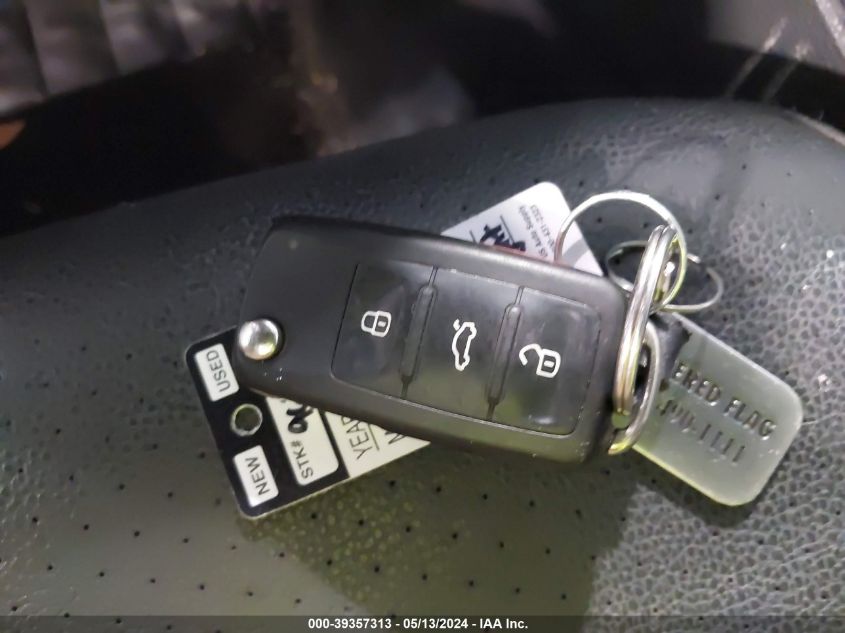 2017 VOLKSWAGEN JETTA 1.4T SE - 3VWDB7AJ4HM246759