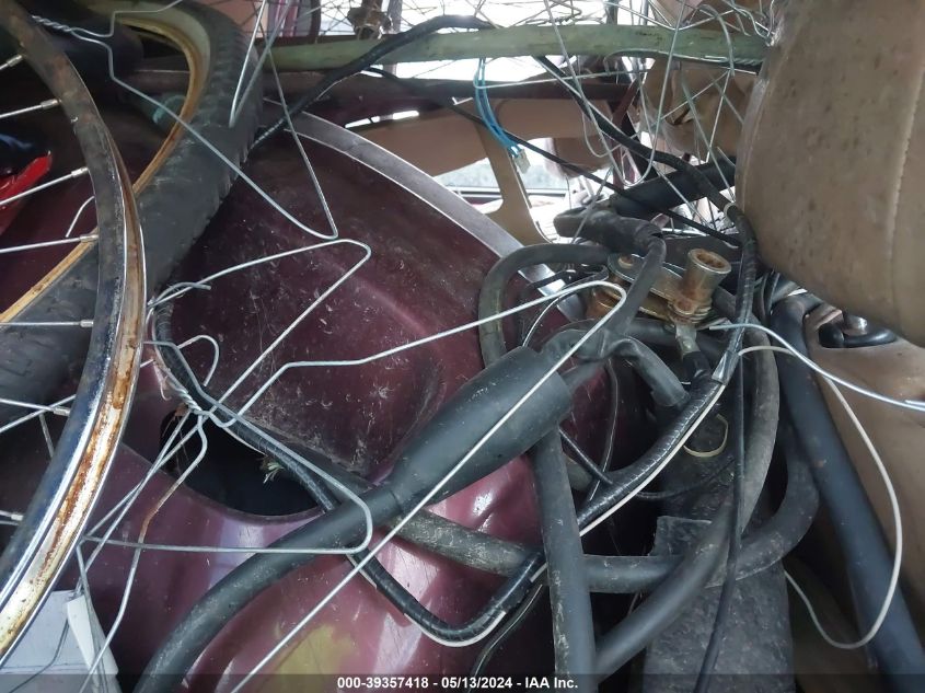 2000 Jeep Grand Cherokee Limited VIN: 1J4GW58N8YC110762 Lot: 39357418