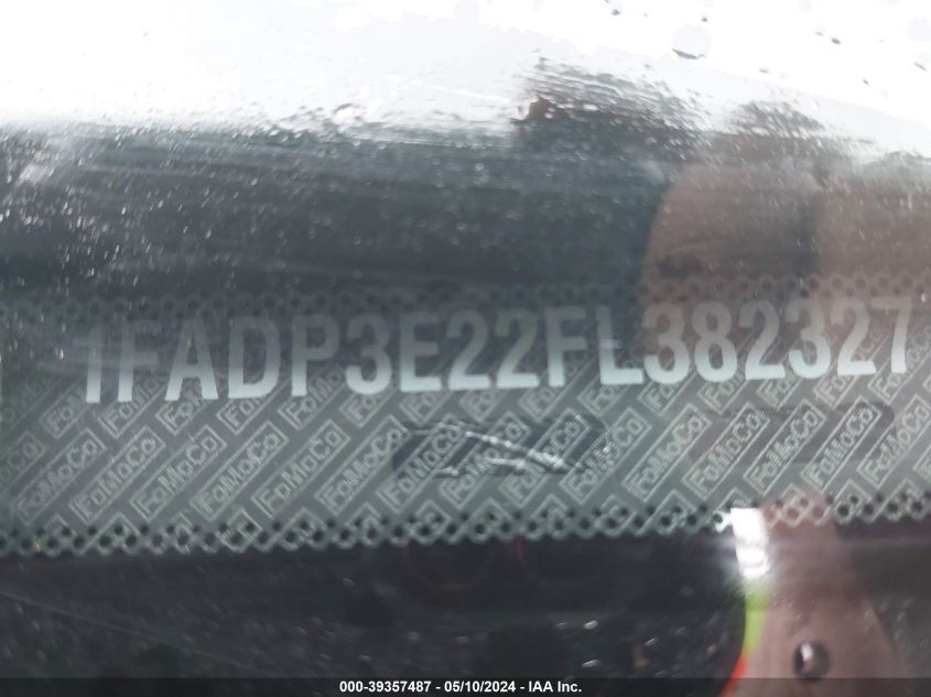 2015 Ford Focus S VIN: 1FADP3E22FL382327 Lot: 39357487