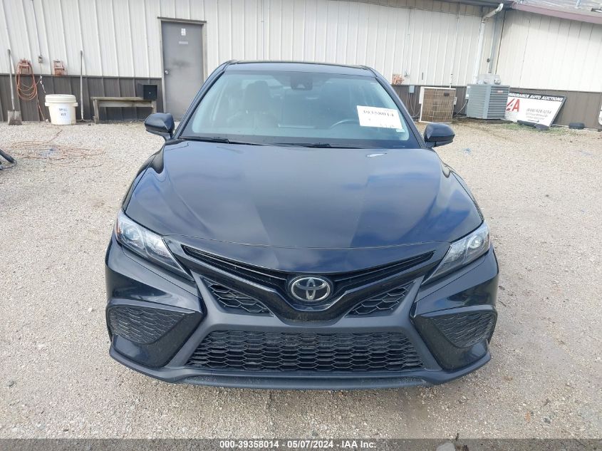 2021 Toyota Camry Se/Se Nightshade Edition VIN: 4T1G11AK1MU542431 Lot: 39358014