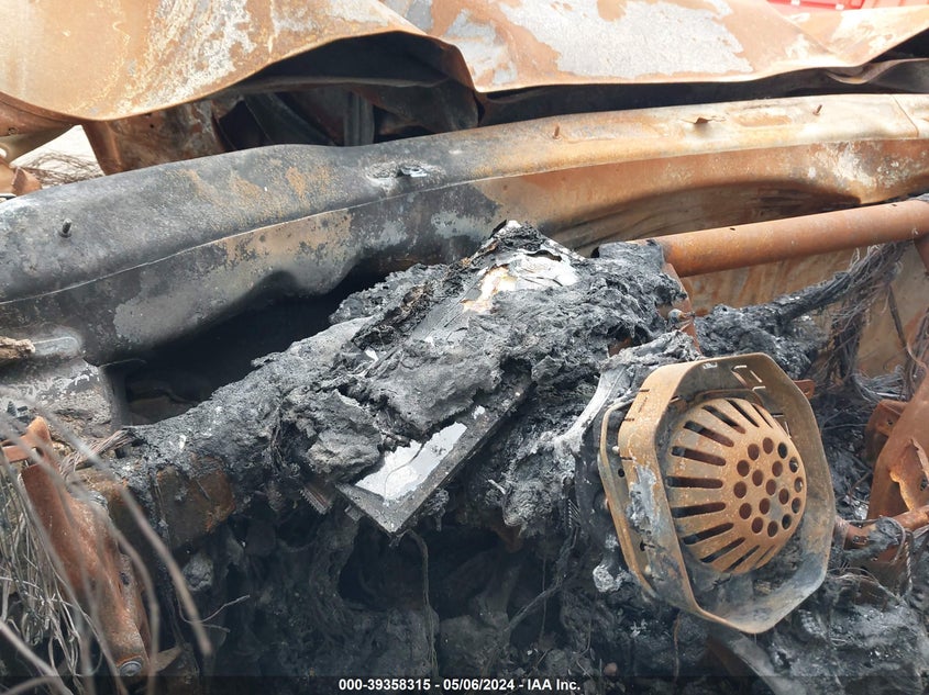 2022 VOLKSWAGEN ATLAS CROSS SPORT 3.6L V6 SE W/TECHNOLOGY - 1V2HE2CA4NC212652