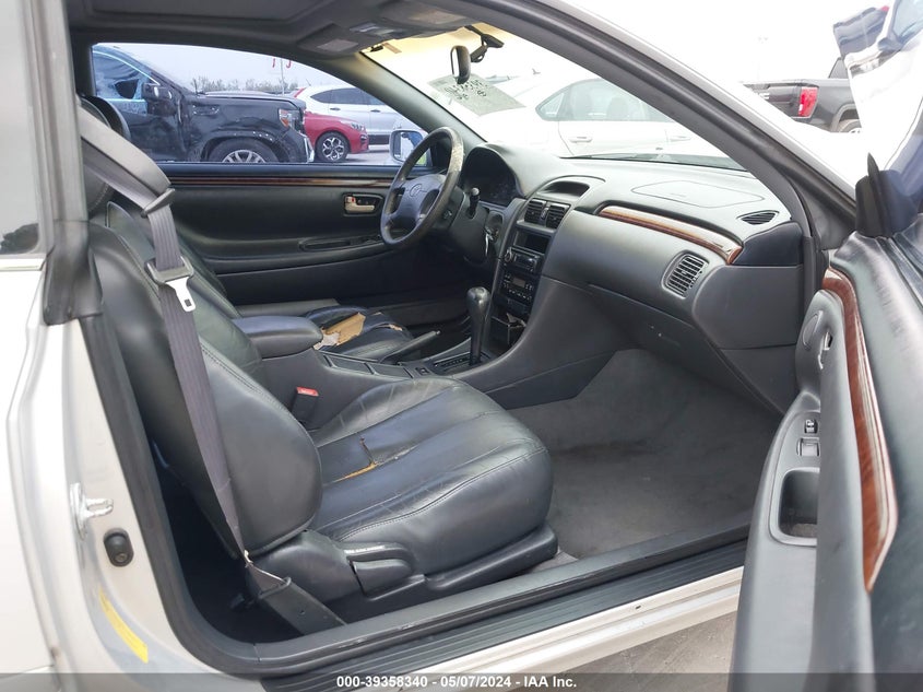 2000 Toyota Camry Solara Se V6/Sle V6 VIN: 2T1CF28P1YC375809 Lot: 39358340