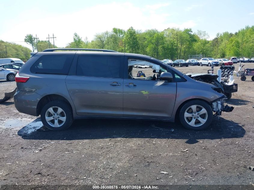 2017 Toyota Sienna Le 8 Passenger VIN: 5TDKZ3DC1HS811884 Lot: 39358575