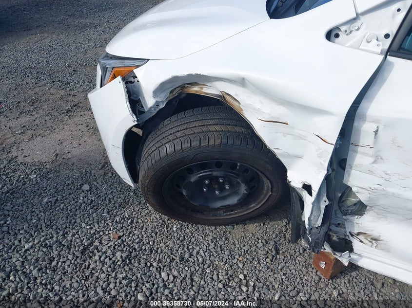 VIN 5YFEPRAE0LP117703 2020 TOYOTA COROLLA LE
