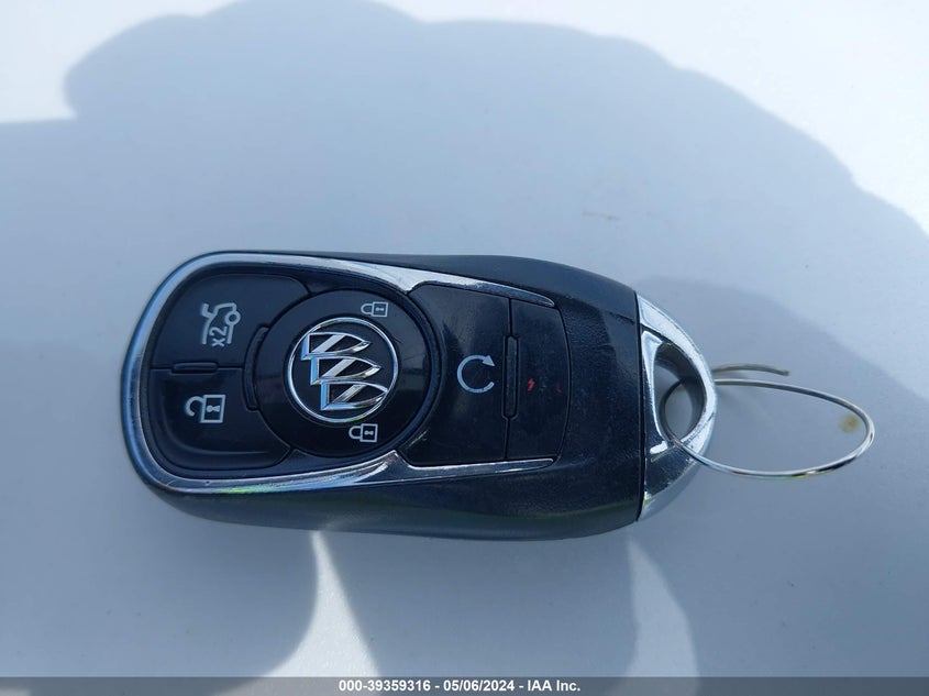 VIN 1G4ZP5SS8HU126282 2017 BUICK LACROSSE ESSENCE
