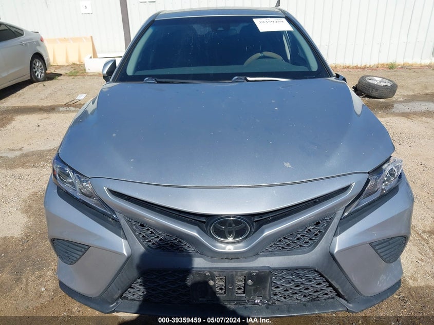 2018 TOYOTA CAMRY L/LE/XLE/SE/XSE - 4T1B11HK4JU613536