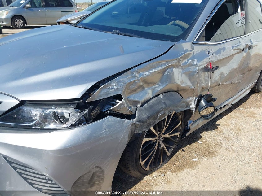 2018 TOYOTA CAMRY L/LE/XLE/SE/XSE - 4T1B11HK4JU613536