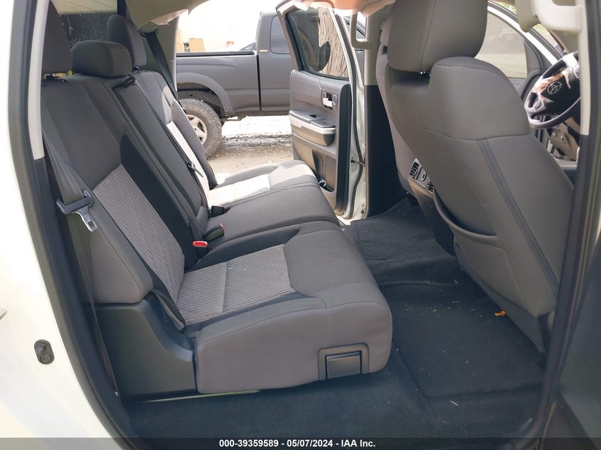 2017 TOYOTA TUNDRA SR5 4.6L V8 - 5TFEM5F14HX113539