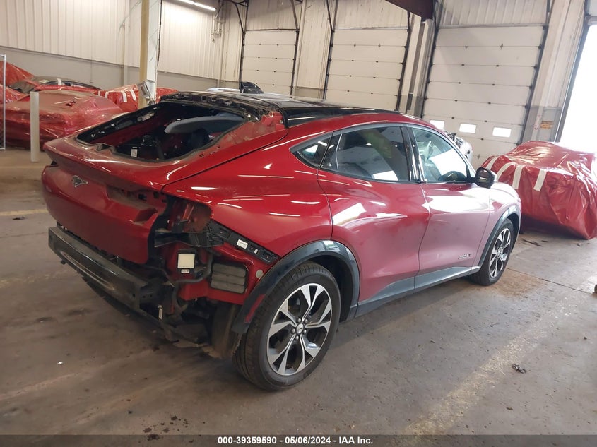 2022 Ford Mustang Mach-E Premium VIN: 3FMTK3SUXNMA23942 Lot: 39359590