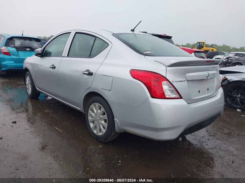 2018 NISSAN VERSA 1.6 S+ - 3N1CN7AP8JL816920