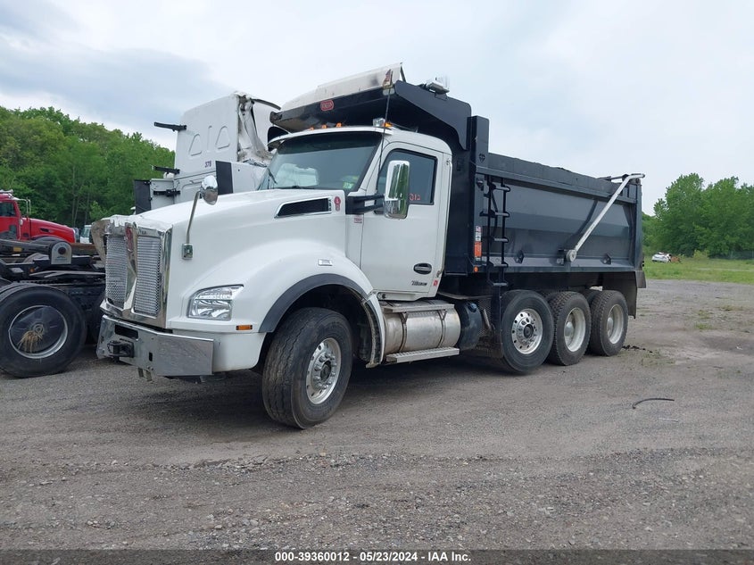 2023 KENWORTH T880 (VIN: 1NKZXPTX6PJ164456