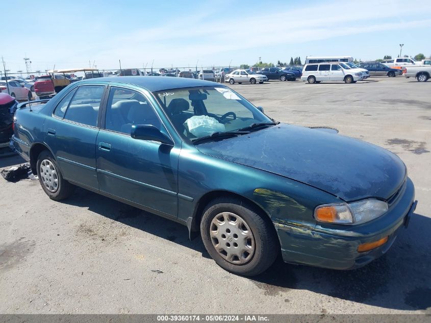 1996 Toyota Camry Dx/Le/Xle VIN: JT2BG12K1T0399779 Lot: 39360174