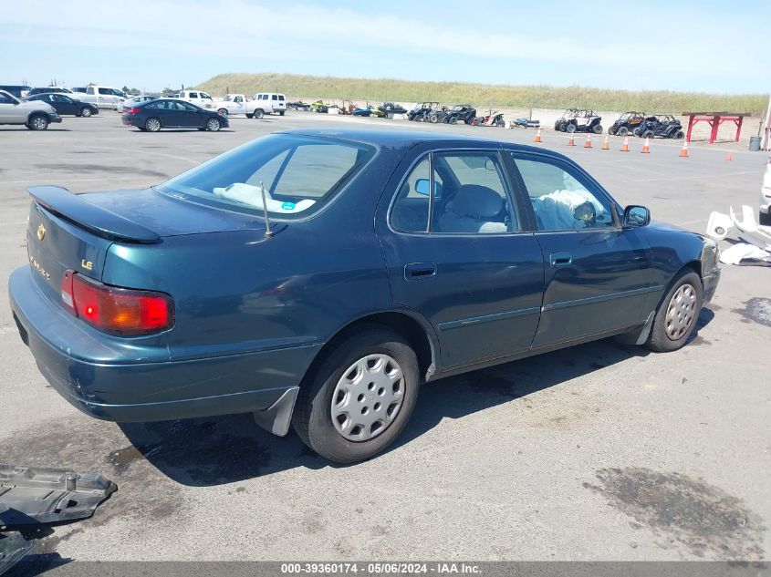 1996 Toyota Camry Dx/Le/Xle VIN: JT2BG12K1T0399779 Lot: 39360174