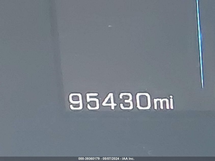 2017 CADILLAC XT5 PREMIUM LUXURY - 1GYKNERS8HZ188120