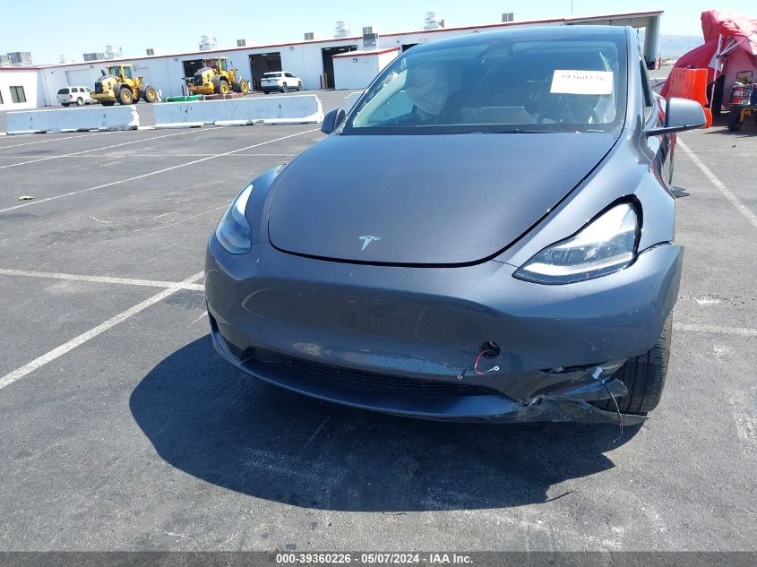 2023 Tesla Model Y Awd/Long Range Dual Motor All-Wheel Drive VIN: 7SAYGDEE2PF919359 Lot: 39360226