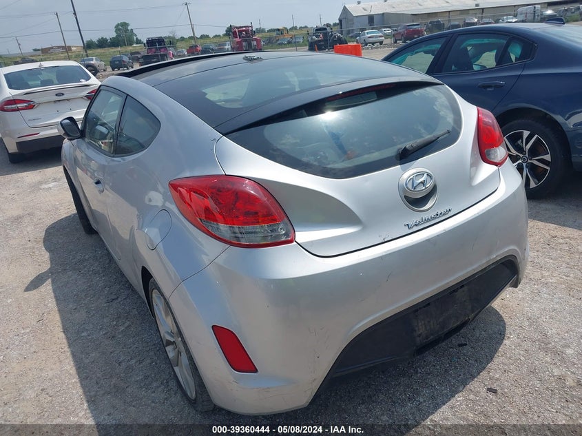 2012 Hyundai Veloster Base W/Black VIN: KMHTC6AD2CU036032 Lot: 39360444