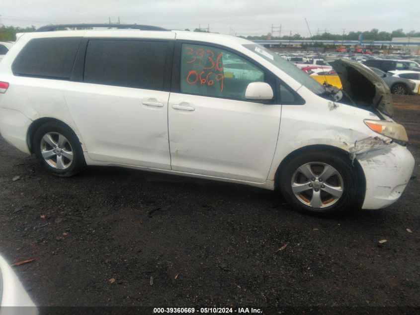 2012 Toyota Sienna Le V6 7 Passenger Auto Access Seat VIN: 5TDKK3DCXCS180386 Lot: 39360669