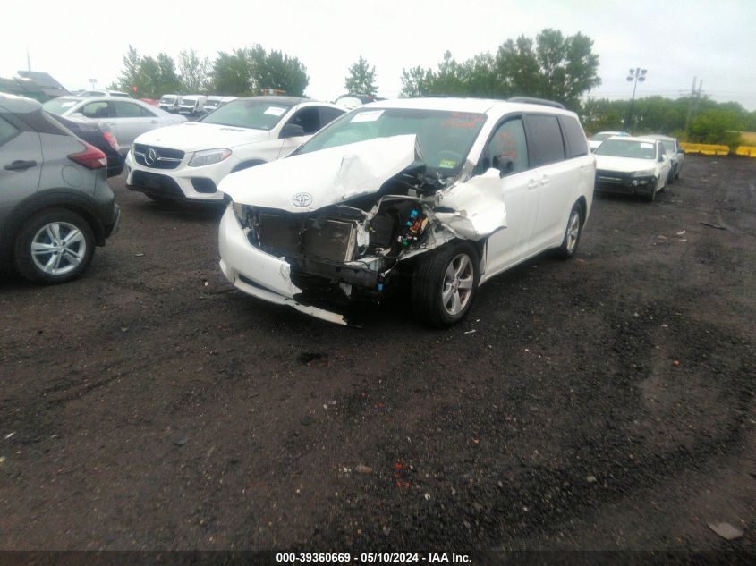 5TDKK3DCXCS180386 2012 Toyota Sienna Le V6 7 Passenger Auto Access Seat