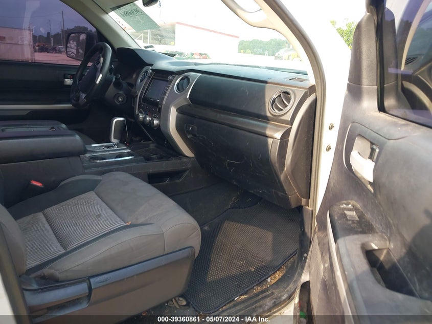 2014 Toyota Tundra Sr5 4.6L V8 VIN: 5TFRM5F13EX070129 Lot: 39360861