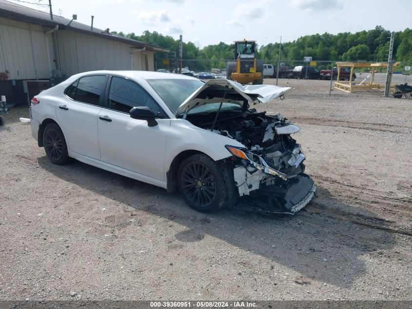 4T1G11AK3LU392370 2020 TOYOTA CAMRY - Image 1