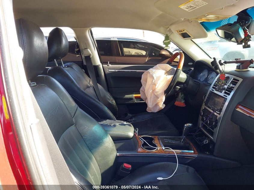 2008 Chrysler 300C Hemi VIN: 2C3LA63H68H287015 Lot: 39361079