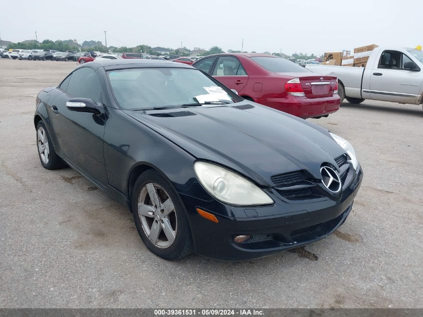 2007 Mercedes-Benz Slk 280 VIN: WDBWK54F07F156139 Lot: 39361531