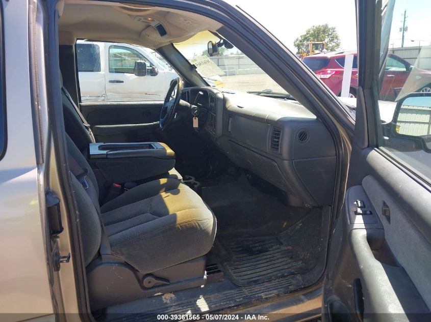 2003 Chevrolet Silverado 1500 Ls VIN: 2GCEC19X531393666 Lot: 43152960