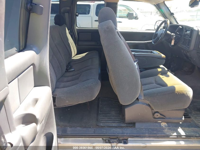 2003 Chevrolet Silverado 1500 Ls VIN: 2GCEC19X531393666 Lot: 43152960