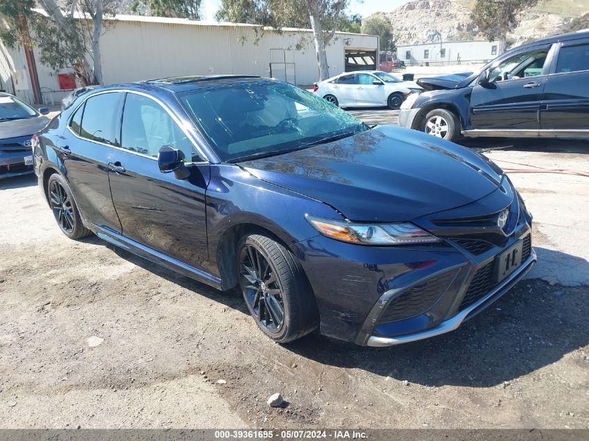 4T1K31AK2NU573676 2022 TOYOTA CAMRY - Image 1