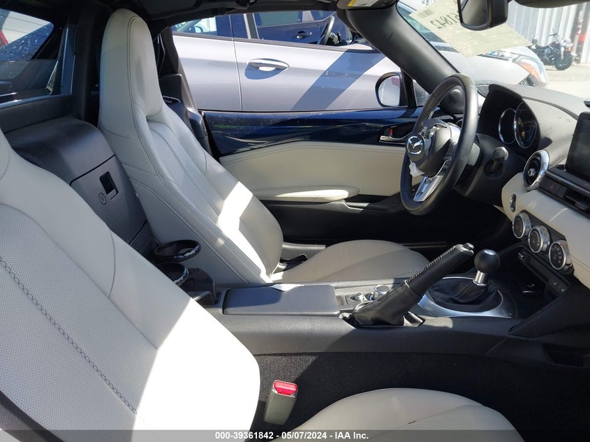 2021 Mazda Mx-5 Miata Rf Grand Touring VIN: JM1NDAM71M0454318 Lot: 39361842