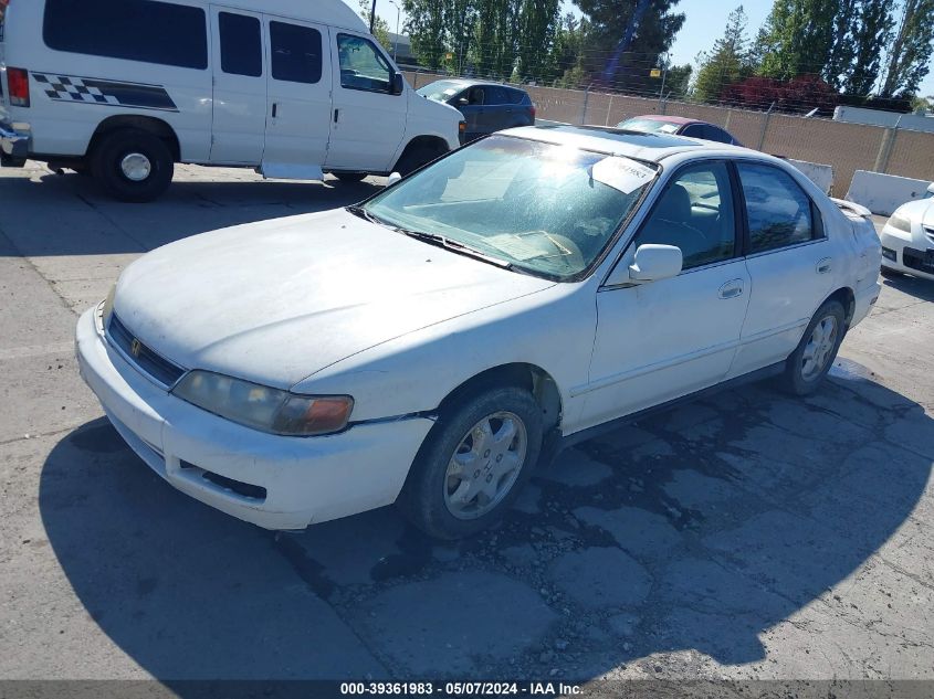 1996 Honda Accord Ex/Ex-R VIN: 1HGCE6671TA023499 Lot: 39361983