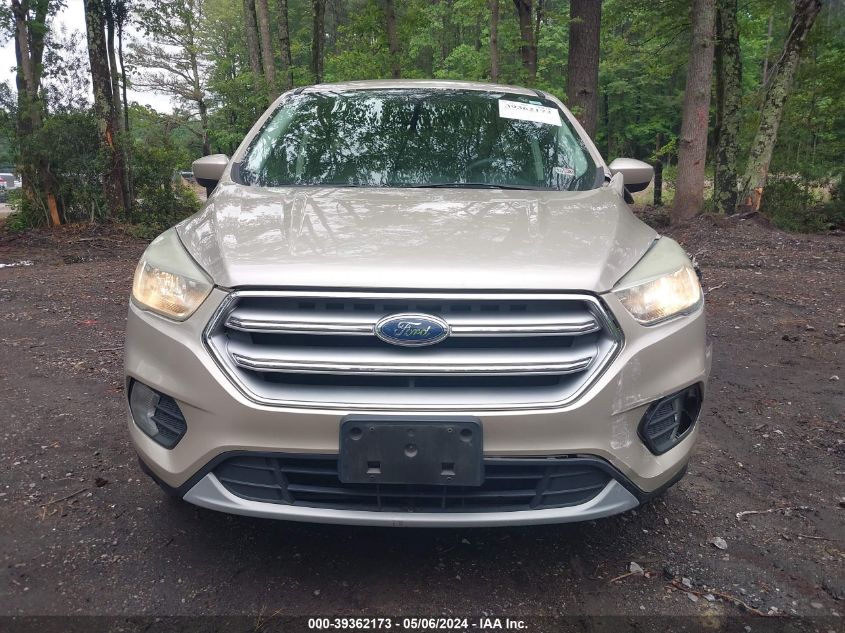 2017 Ford Escape Se VIN: 1FMCU0GD3HUB37427 Lot: 39362173