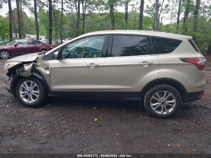 2017 Ford Escape Se VIN: 1FMCU0GD3HUB37427 Lot: 39362173