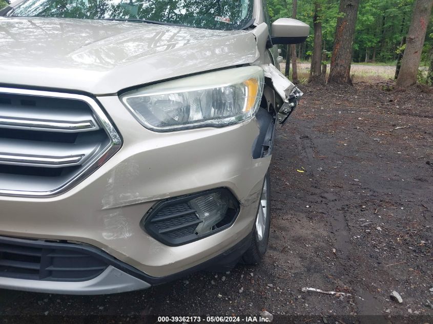 2017 Ford Escape Se VIN: 1FMCU0GD3HUB37427 Lot: 39362173