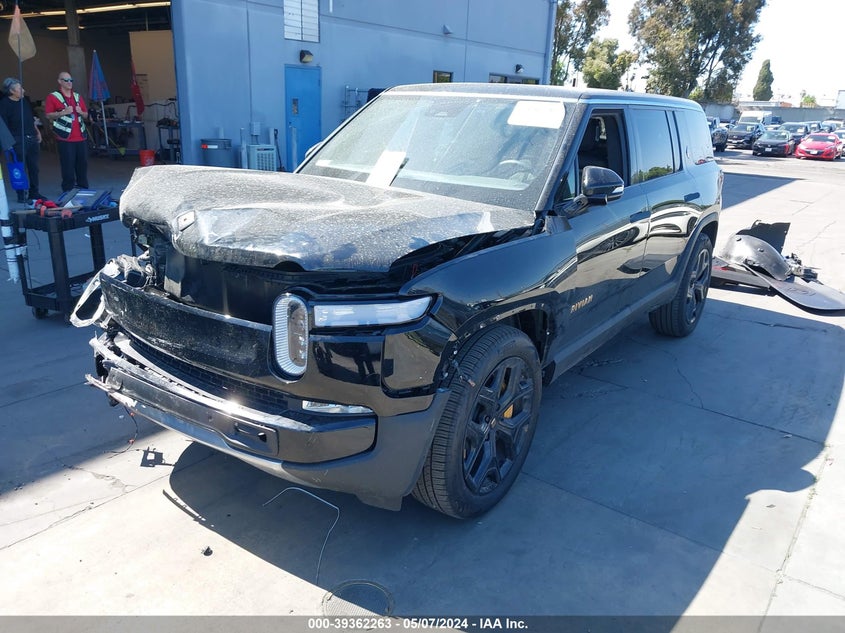 VIN 7PDSGABA9PN010175 2023 RIVIAN R1S ADVENTURE