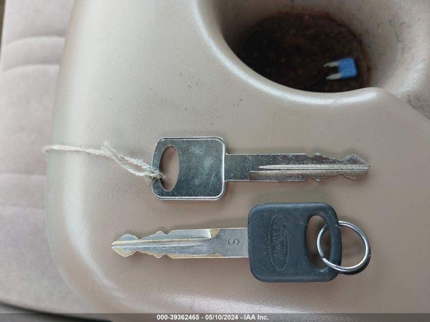 1998 Ford F-150 Lariat/Standard/Xl/Xlt VIN: 1FTZX18W3WNB06164 Lot: 39362465