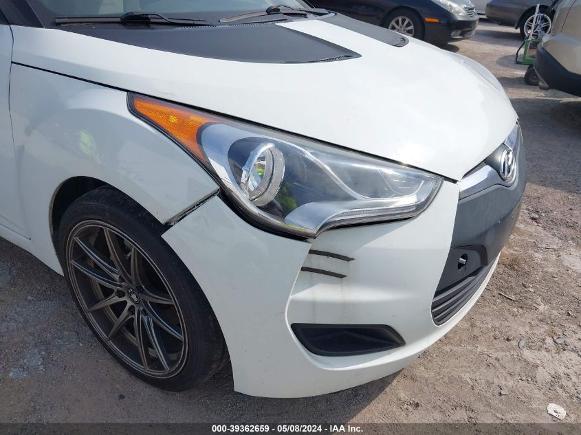 2012 Hyundai Veloster Base W/Gray VIN: KMHTC6AD3CU040266 Lot: 39362659