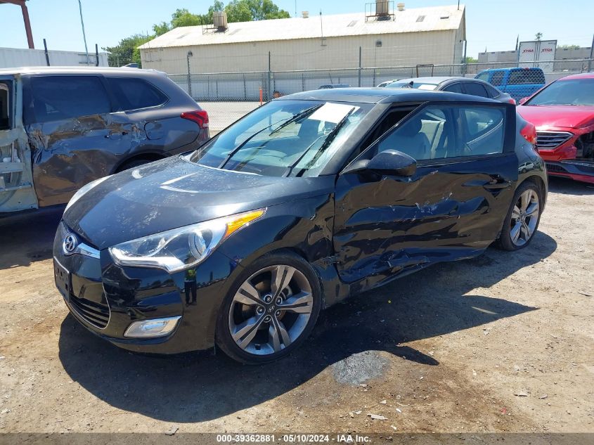 2012 Hyundai Veloster Base W/Gray VIN: KMHTC6AD0CU062645 Lot: 39362881