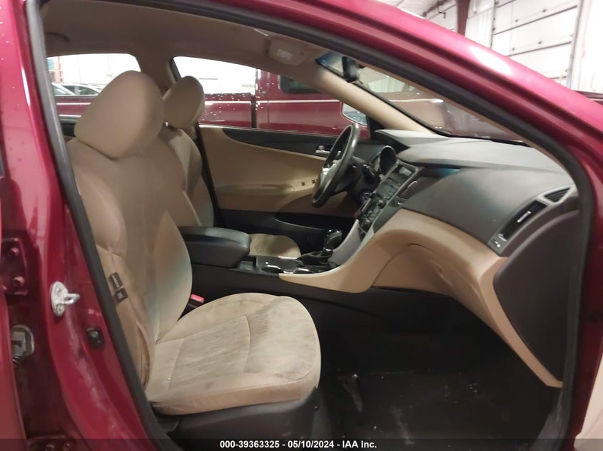 2013 HYUNDAI SONATA GLS - 5NPEB4AC3DH765535